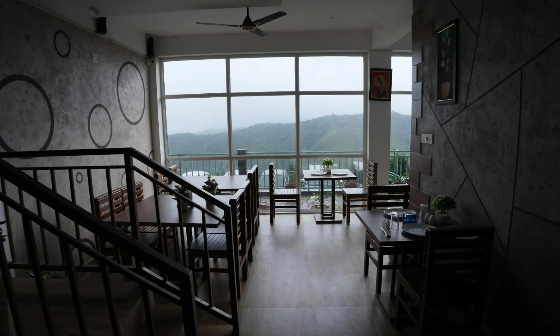 Sapphire Mansion Pool Villa Vagamon